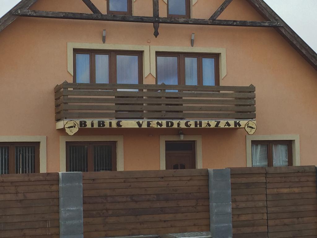 Hotel Bibic Vendeghazak Nagybajom Exterior foto